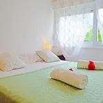Apartmans Kate 마카르스카