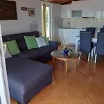 Apartmans Kate 아파트 *